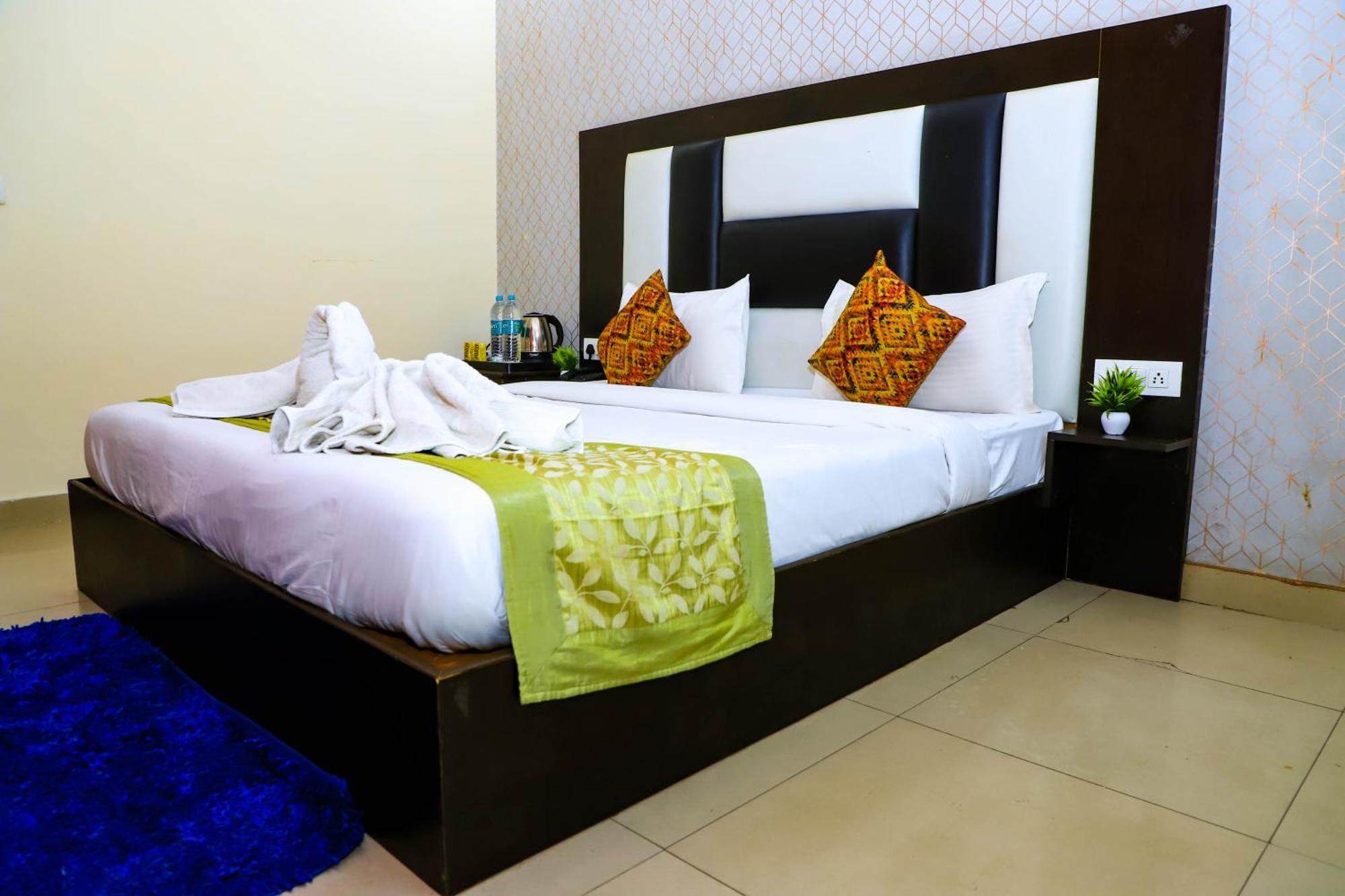 Hotel Global Inn By Quality Inn New Delhi Exterior foto